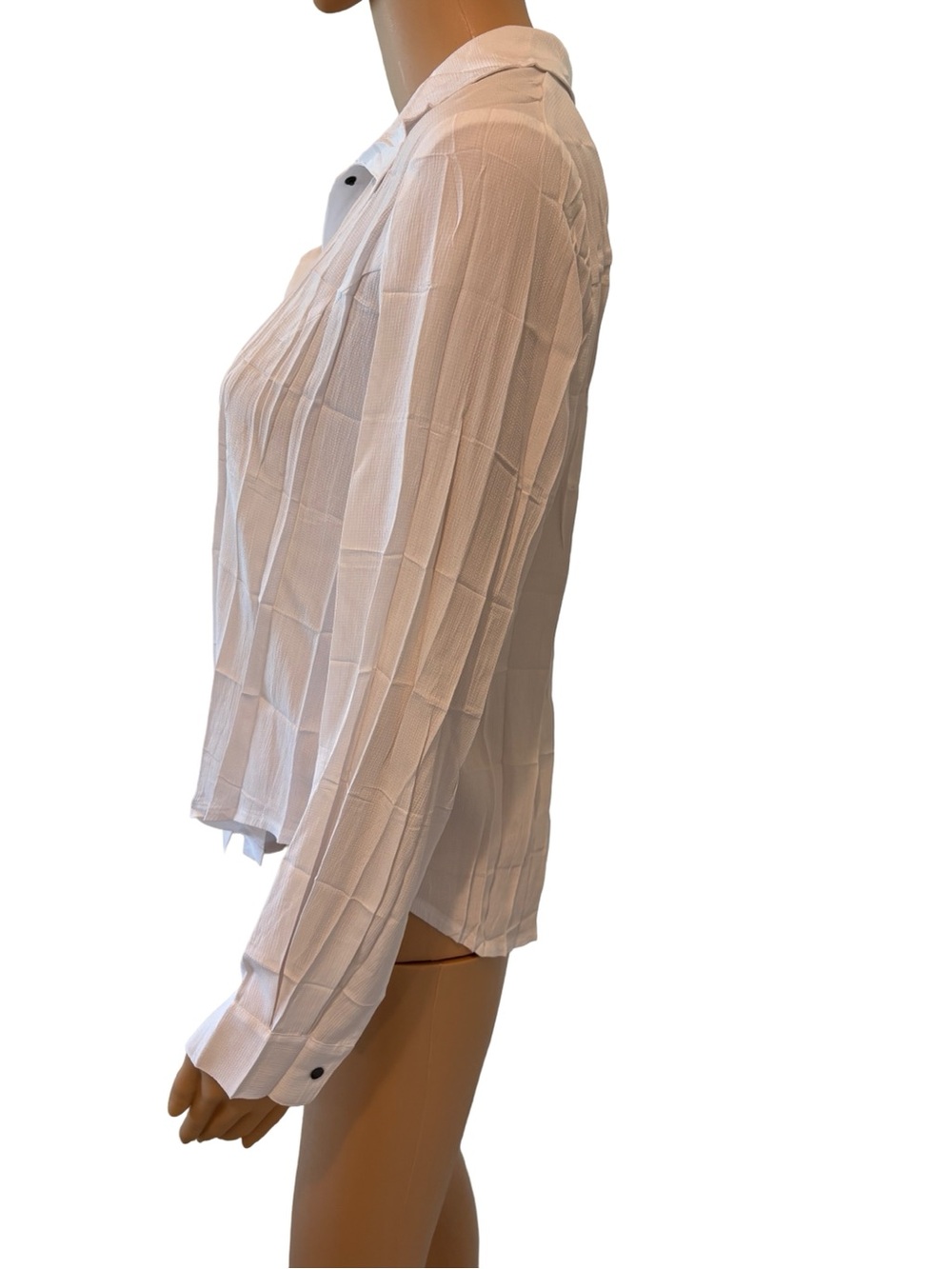 Babette- White Crinkle Asymmetrical Snap Blouse, XS - Picture 2 of 9